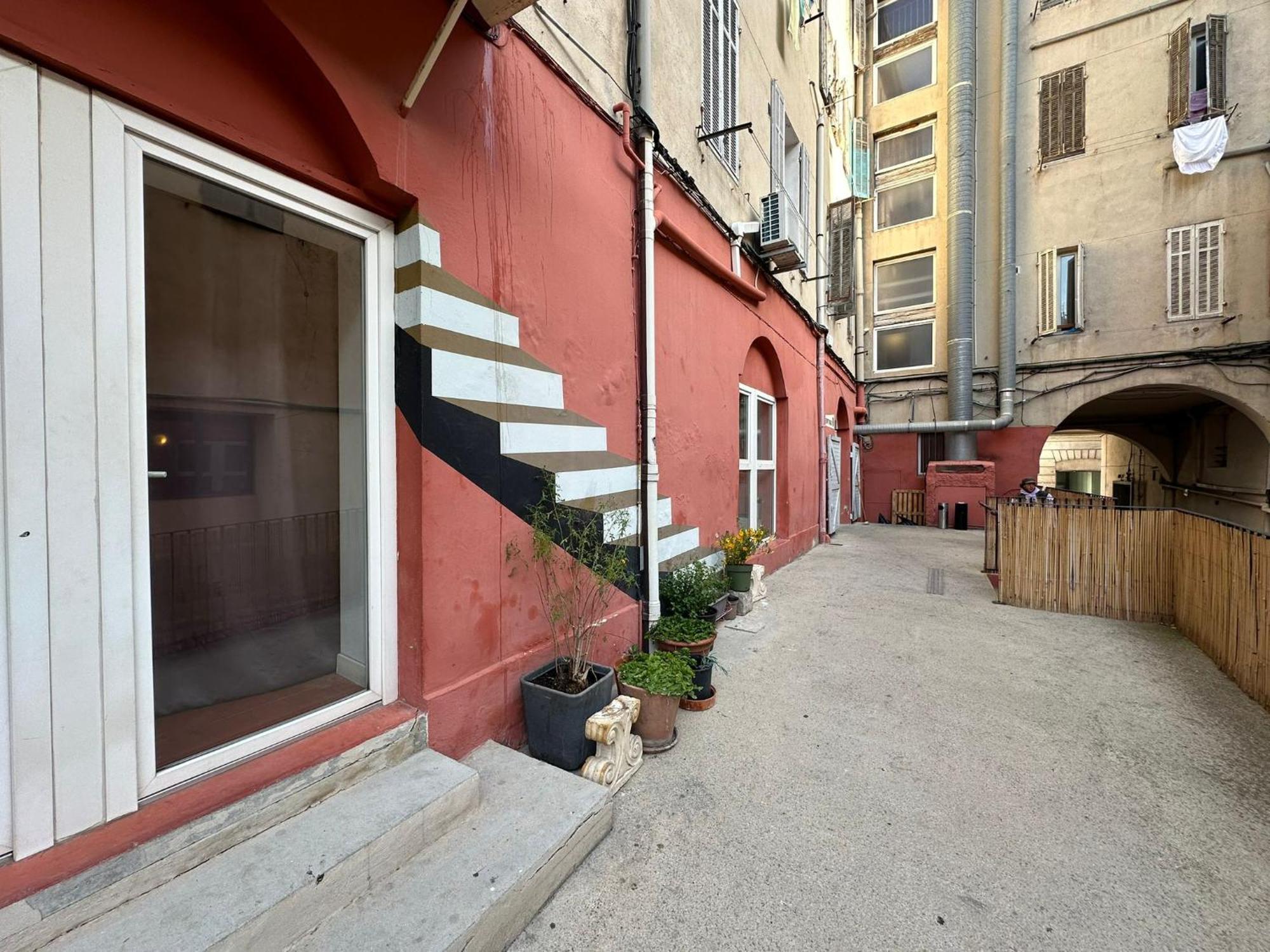 Hostel Vertigo Vieux-Port Marseille Exterior photo