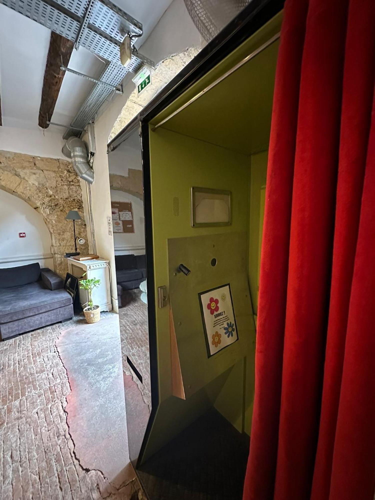 Hostel Vertigo Vieux-Port Marseille Exterior photo